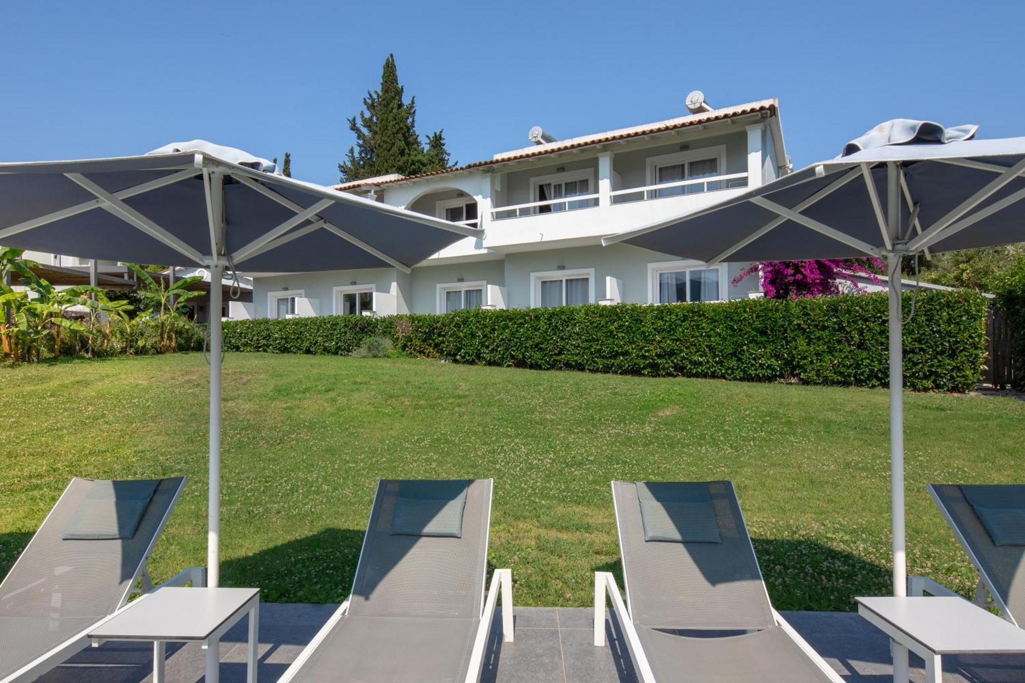 La Maison Corfu - Adults Only Ypsos Dış mekan fotoğraf