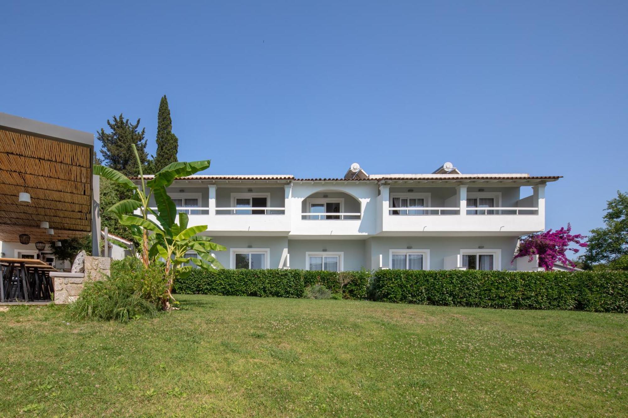 La Maison Corfu - Adults Only Ypsos Dış mekan fotoğraf